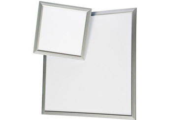 Le panneau de plafond d'intérieur de 36W 600x600 LED a suspendu le voyant de LED pour l'immeuble de bureaux