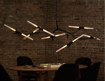 L'or de luxe de projet de villa a mené le style moderne pendant en aluminium de lumières de lustre