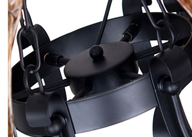 Lustre décoratif à la maison léger de fer travaillé du noir 8 avec la nuance en verre ambre