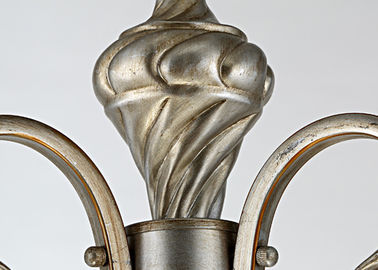 Le lustre moderne léger du fer 3 travaillé s'allume/éclairage pendant avec des nuances pour la villa