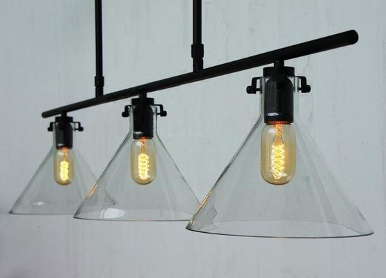 Lustre accrochant sophistiqué élégant de plafonniers avec trois trompettes en verre