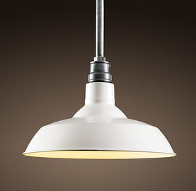 Grenier accrochant gracieux nostalgique de cru de plafonniers, lampe pendante industrielle