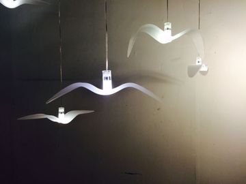 Éclairage pendant simple de petite d'oiseau résine blanche comme le lait de lustre