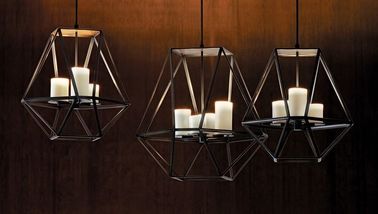 L'intérieur en verre de bougie a mené des lumières de lustre, lampe pendante noire large de cage de fer