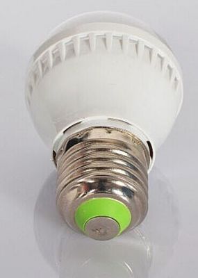 durée de vie d'ampoules de globe de 15W E27 1450LM Epistar LED longue