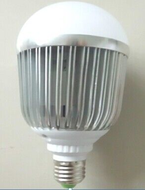 Ampoules de globe économiseur d'énergie de 12 watts 960LM 3000K/4000K/6000K LED