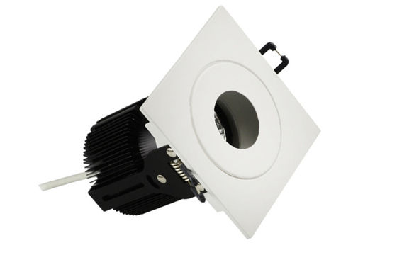 IP20 10W d'intérieur ajustent C.P. enfoncée menée 80 900lm de puce de CREE de Downlights