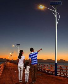 réverbères extérieurs imperméables du Cree blanc frais LED de 30W 6m pour l'éclairage de barrière