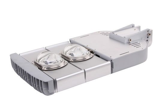 Garantie extérieure des réverbères du watt LED de l'économie d'énergie 100 50Hz 3 ans