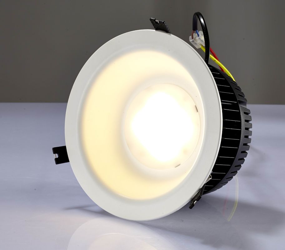 La surface montée a mené Downlights 5W 8W 15W 30W AC96-265V blanc chaud de Downlight enfoncé par LED de 3 pouces
